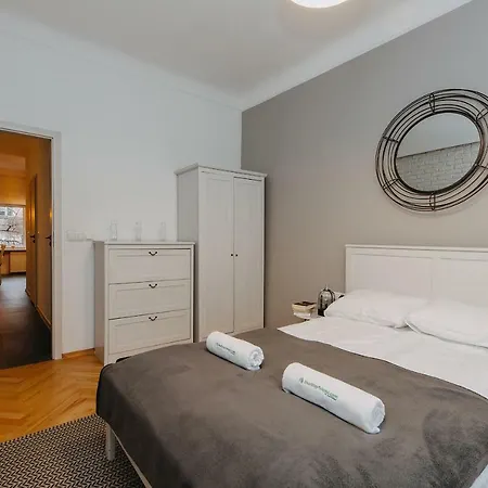 Shortstaypoland Marszalkowska Apartmán